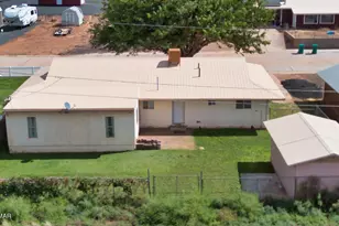 1203 Heywood Ave, Holbrook, AZ 86025 - Photo 2