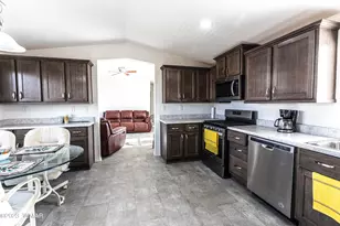 2308 Sitgreaves St, Show Low, AZ 85901 - Photo 14