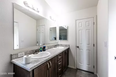 2308 Sitgreaves Street, Show Low, AZ 85901 - Photo 16