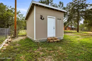 1955 Twin Pines Trail, Overgaard, AZ 85933 - Photo 26