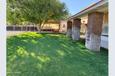 360 S White Mountain Drive, Saint Johns, AZ 85936 - Photo 10