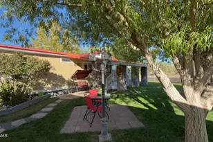 360 S White Mountain Dr, Saint Johns, AZ 85936 - Photo 12