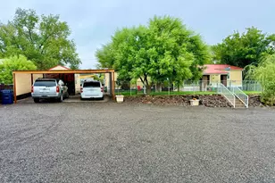 360 S White Mountain Dr, Saint Johns, AZ 85936 - Photo 6