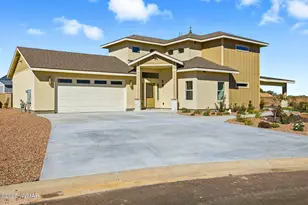 1020 N Crown Cir, Taylor, AZ 85939 - Photo 1