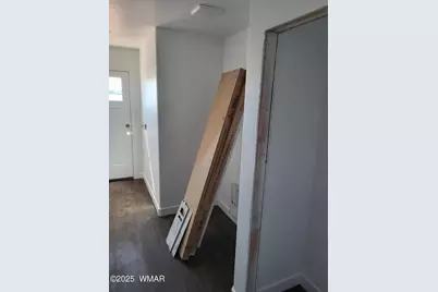 407 N Cottonwood Avenue, Winslow, AZ 86047 - Photo 6