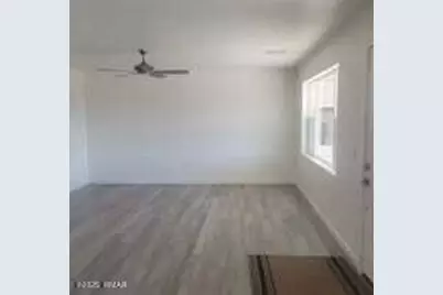 407 N Cottonwood Avenue, Winslow, AZ 86047 - Photo 12