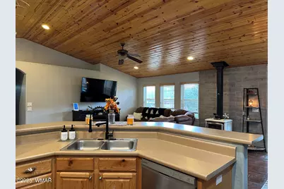 53 S Burk Street, Eagar, AZ 85925 - Photo 10