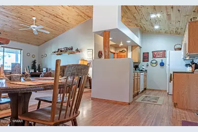 2718 Bain Trail, Overgaard, AZ 85933 - Photo 1