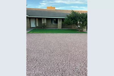 124 Papago Boulevard, Winslow, AZ 86047 - Photo 2