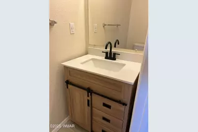 806 W Henderson Street, Winslow, AZ 86047 - Photo 6