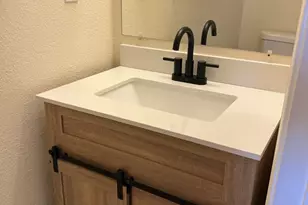 806 W Henderson St, Winslow, AZ 86047 - Photo 6