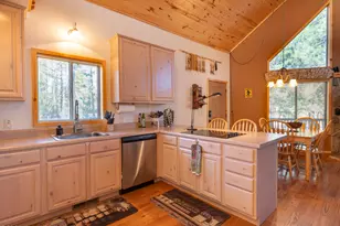 2975 Homestead Dr, Overgaard, AZ 85933 - Photo 10