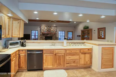 2216 Northwind Drive, Unit 26 #26, Pinetop, AZ 85935 - Photo 10