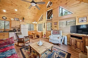 2755 Fox Trl, Overgaard, AZ 85933 - Photo 8