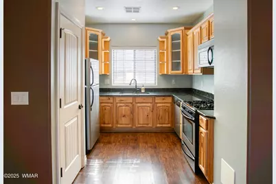 93 E White Mountain Boulevard, Unit 44 #44, Pinetop, AZ 85935 - Photo 8