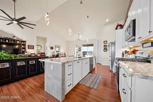 8402 Lake View Dr, Show Low, AZ 85901 - Photo 12