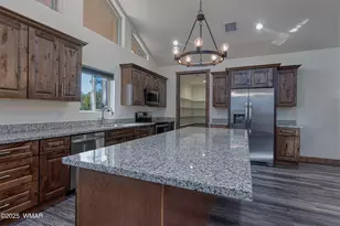 140 N Retreat Dr, Show Low, AZ 85901 - Photo 12