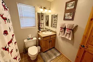 2240 Fairway Dr, Overgaard, AZ 85933 - Photo 40