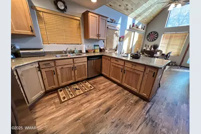 2240 Fairway Drive, Overgaard, AZ 85933 - Photo 20