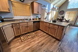 2240 Fairway Dr, Overgaard, AZ 85933 - Photo 20