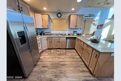 2240 Fairway Drive, Overgaard, AZ 85933 - Photo 18