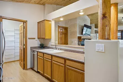 2677 Palomino Trail, Overgaard, AZ 85933 - Photo 14