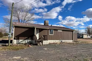 1031 N Siesta Dr, Taylor, AZ 85939 - Photo 2