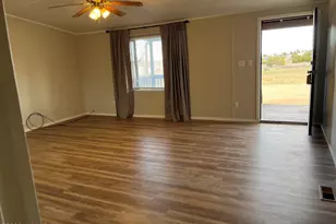 1031 N Siesta Dr, Taylor, AZ 85939 - Photo 14