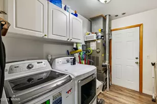 1955 Twin Pines Trail, Overgaard, AZ 85933 - Photo 20