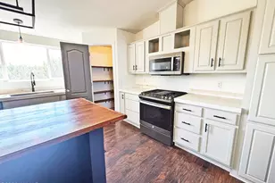 1595 Bourdon Ranch Rd, Show Low, AZ 85901 - Photo 2