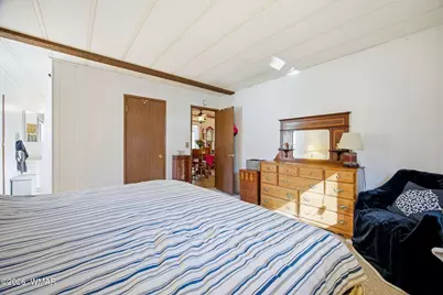 940 N 46th Drive, Show Low, AZ 85901 - Photo 14