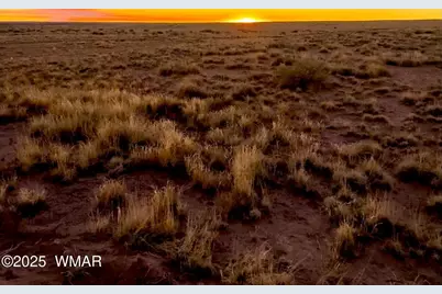 7836 Sundown Road, Holbrook, AZ 86025 - Photo 1