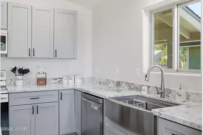 2231 S Sitgreave Drive, Overgaard, AZ 85933 - Photo 16