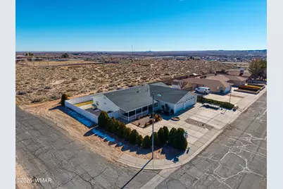 1410 Smithson Drive, Holbrook, AZ 86025 - Photo 2