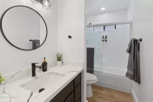 630 Vernon County Rd, Vernon, AZ 85940 - Photo 14