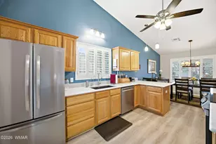 1521 W Gardner St, Show Low, AZ 85901 - Photo 12