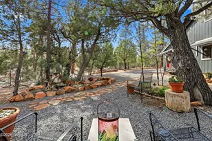 2056 Lone Mountain, Overgaard, AZ 85933 - Photo 26