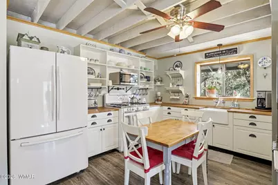 2056 Lone Mountain, Overgaard, AZ 85933 - Photo 12