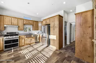 3580 Powerline Dr, Overgaard, AZ 85933 - Photo 8