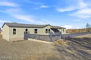 336 E 4th St, Eagar, AZ 85925 - Photo 2