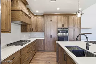 876 Marion Dr, Eagar, AZ 85925 - Photo 8