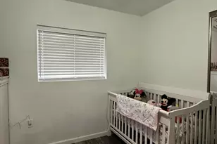 207 W Carlos Ave, Holbrook, AZ 86025 - Photo 6