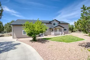 936 Rim Rock Cir, Show Low, AZ 85901 - Photo 1