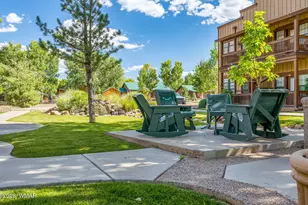 2381 Quarter Horse Trl, Overgaard, AZ 85933 - Photo 20