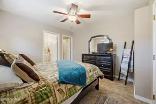 2880 Paint Pony Ln, Overgaard, AZ 85933 - Photo 18