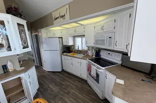 8287 Lake Shore Dr, Show Low, AZ 85901 - Photo 10