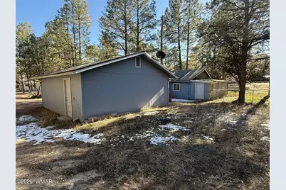 2058 Pinehaven Lane, Overgaard, AZ 85933 - Photo 20