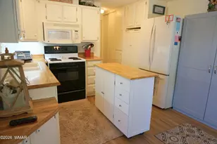 1942 Lynx Dr, Show Low, AZ 85901 - Photo 6