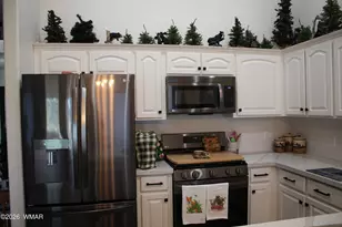 933 S Fox Hunt, Show Low, AZ 85901 - Photo 10