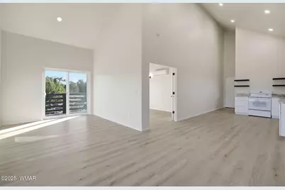 8335 Rainbow Drive, Show Low, AZ 85901 - Photo 2